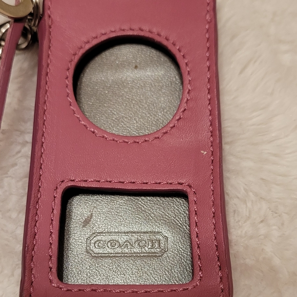 Pink Coach Case for Nano - Picture 7 of 7